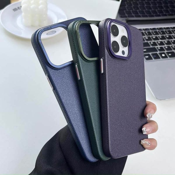 New high-end frosted hardware with lychee leather pattern suitable for Apple 15ProMax mobile phone case iPhone14 anti-fall cover
