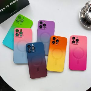 Two-color gradient liquid magnetic suction suitable for Apple 15promax mobile phone case iPhone14 comes with lens film