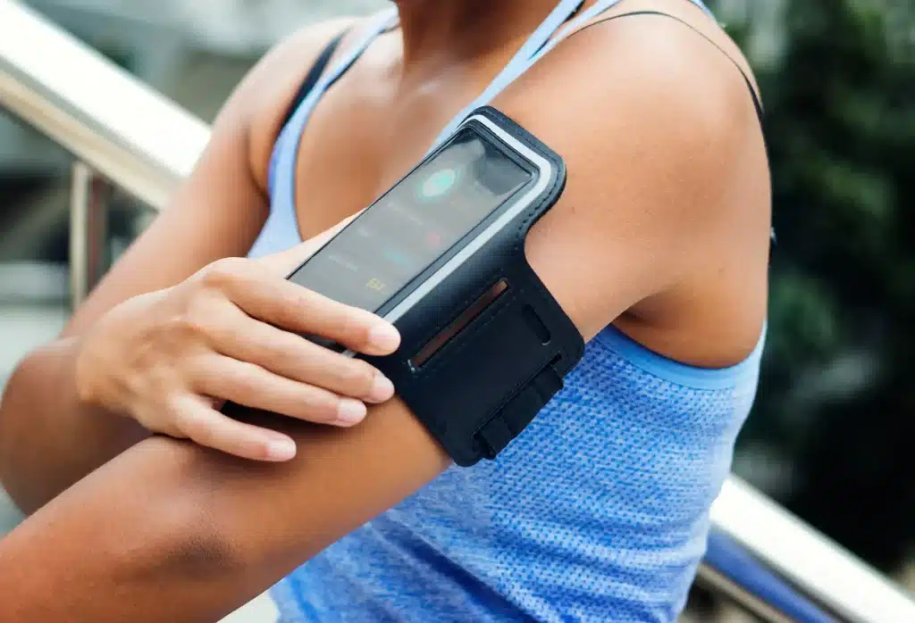 adjustable arm strap