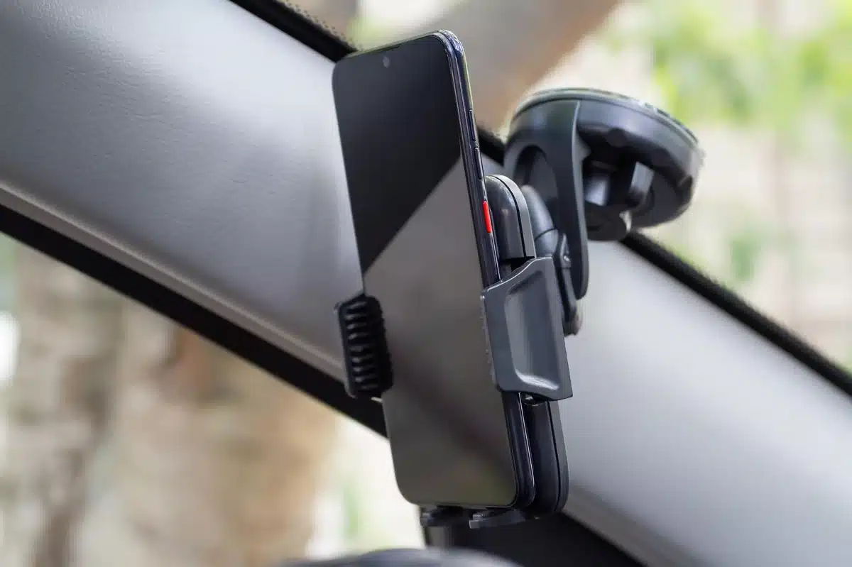 commercial vehicle mirror holder